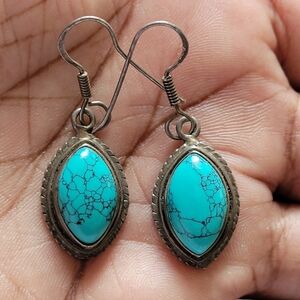 Sterling Silver & Turquois Vintage Earrings